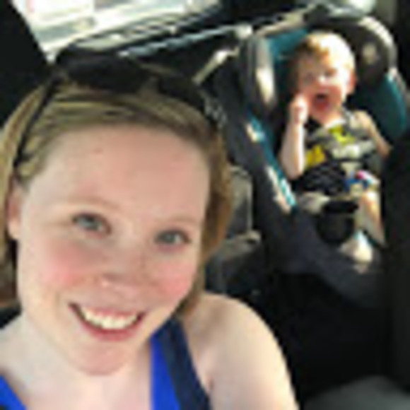 Meet your Posher, Lori - Picture 1 of 1